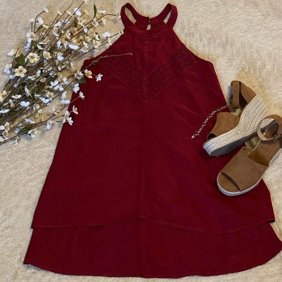 miami Dresses & Skirts - High neck Halter style dress